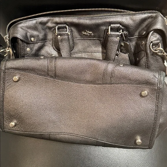 COACH Rhyder 33 Satchel in Metallic Leather - Picture 9 of 11